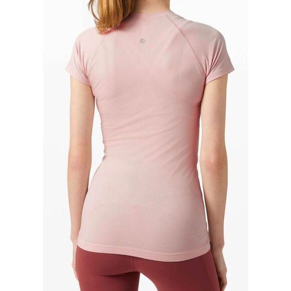 LULULEMON ATHLETICA Swiftly Tech Short Sleeve 2.0 in Misty Pink/Misty Pink Size - Picture 2 of 4